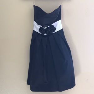 Black and white strapless formal dress